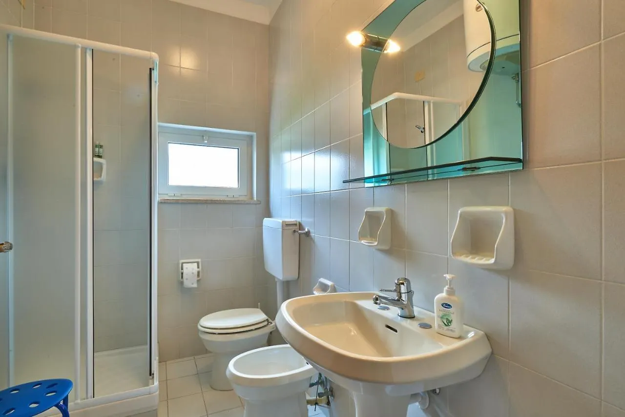 Apartment Ferienwohnung Casa Vacanze Annina Ceriale