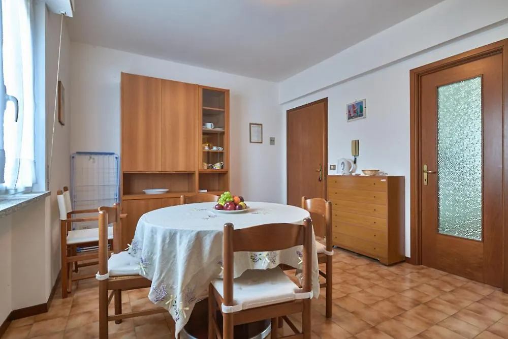 Casa Vacanze Annina Ceriale Apartment 0*,  Italy